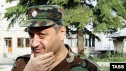 В новую комиссию по восстановлению Цхинвали войдут только «трудолюбивые чиновники», заявил Эдуард Кокойты