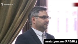 Անշարժ գույքի կադաստրի կոմիտեի նախագահ Սարհատ Պետրոսյան, արխիվ