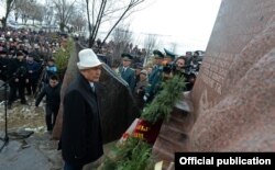 Боспиектеги эскерүү чарасына Президент А.Атамбаев катышты. 17.3.2016.
