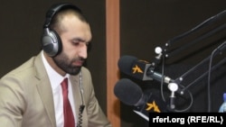 انتظار خادم