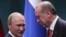 Владимир Путин менен Режеп Тайып Эрдоган. 