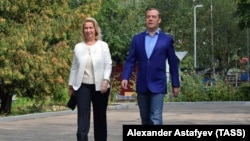 Светлана и Дмитрий Медведевы