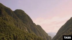 За попередніми даними, інцидент стався на горі Казбек, що розташована на кордоні Грузії і Росії (фото ілюстративне)