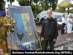 Вадим Маштабей на виставці «Блокпост пам’яті»