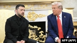 Cпілкування з пресою президентів України Володимира Зеленського (л) і США Дональда Трампа, Білий дім, Вашингтон, 18 серпня 2025 року