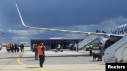 Բելառուս - Մինսկում հարկադիր վայրէջք կատարած Ryanair ավիաընկերության օդանավը, 23-ը մայիսի, 2021թ․