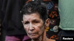 ХАМАС куралдуу тобунун барымтасынан бошотулган Йохевед Лифшиц. 24-октябрь, 2023-жыл.  