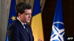 Nicușor Dan a fost ales președinte al României, pe 18 mai 2025, după ce a obținut 53,6% din voturi, în turul al doilea al prezidențialelor. Contracandidatul său, ultranaționalistul George Simion, a luat 46,4% din opțiuni.