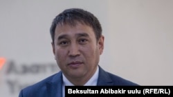 Рахат Сулайманов.