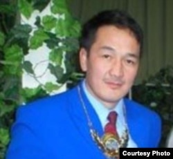 Раатбек Санатбаев.