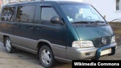 Микроавтобус SsangYong Istana. Фото из Wikipedia