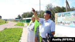 Хезмәт коллективы Төмәнәк авылы кешеләреннән тупланган