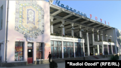 В Душанбе будет снесена и одна из главных достопримичательностей - чайхана "Рохат"