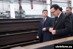 Володимир Гройсман (ліворуч) і Войцех Балчун (праворуч)