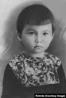 Гайша Ибрагимованын балалык кези. Дудинка шаары.