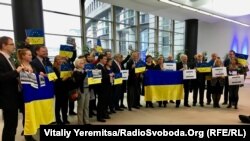 Флешмоб на підтримку України в Європейському парламенті, Брюсель, 1 березня 2017 року