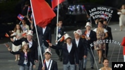 Олимпийская сборная КР на открытии XXX Олимпийских игр, Лондон, 27 июля 2012 года.