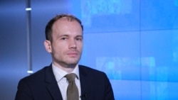 Ваша Свобода | Про рейдерство, «чорних» нотаріусів та нові тюрми