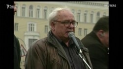 У Великій Британії помер радянський дисидент Володимир Буковський – архівне відео