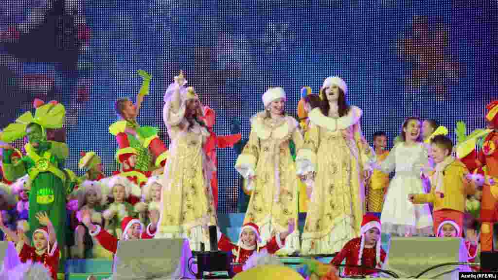 Биючеләр белән &quot;Зөләйлә&quot; төркеме Чыршы бәйрәмендә