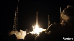Старт ракеты Falcon 9