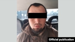 Адам өлтүрүүгө шек саналып жаткан адам.