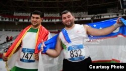 Дилшод Назаров (аз чап) ва Суҳроб Хоҷаев (аз рост).