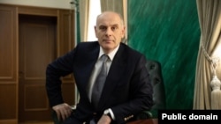 Аслан Бжания