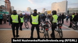 Порядок забезпечували близько 10 тисяч правоохоронців