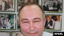 Анатолій Толстоухов