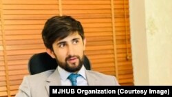 حمید فرهادی خبرنگار از مدت ها به این در بازداشت طالبان به سر می‌برد.