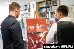 Адкрыцьцё выставы ў Сейме Літвы, прысьвечанай Мікалаю Статкевічу, Вільня, 5 чэрвеня 2025 году