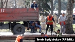 Сотрудники «Тазалыка» в день празднования Нооруза.