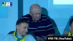 Анатолій Комар на футбольному матчі «Лівого берега»