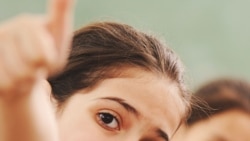 Мусоҳибаи Урунбой Усмонов бо Хиромони Бақозода