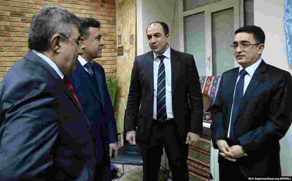 На вечере присутствовали представители азербайджанского посольства, которые отметили важность проведения подобных мероприятий