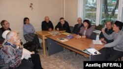 Башкортстан татар иҗтимагый үзәге утырышы, архив фотосы