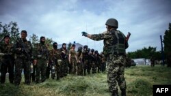 Ռուս անջատականբ զինյալների պահակակետ, Դոնեցկ, 23 մայիսի, 2014թ.