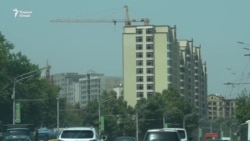 Аҳолии зиёд дар шаҳри танг. Як сабаби дигари танбашавӣ дар Душанбе