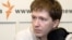 Андрей Солдатов в студии Радио Свобода.