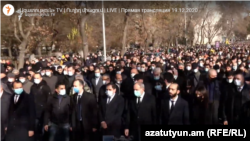 «Ераблур» аскердик көрүстөнүнө карай жүрүш. Ереван. 2020-жылдын 19-декабры.