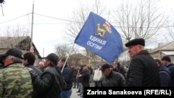 Политически активных граждан Южной Осетии явно не привлекает перспектива сокращения партий, и, судя по всему, югоосетинским партиям такой финал не грозит