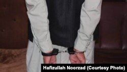 آرشیف - فرد بازداشت شده در ولایت فراه