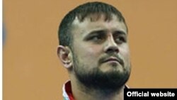 Умед Ҳасанбеков, паҳлавони тоҷик.