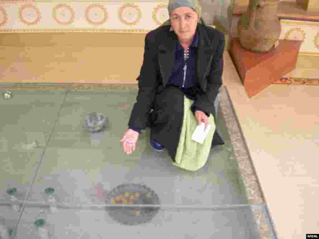 Тангаҳои тилоии давраи Сомониён #1