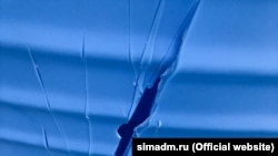 Поврежденная емкость для воды в Симферополе, 3 сентября 2020 года