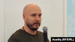 Руслан Айсин