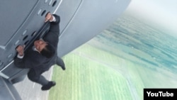 Кадр з фільму «Місія нездійсненна: Нація ізгоїв» 2015 року