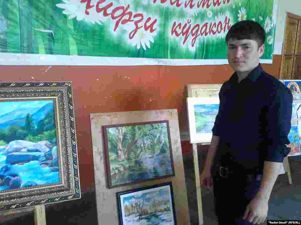 Мусаввараҳои Беҳзод Боймуродов, донишҷӯи соли сеюми Донишкадаи санъати тасвирӣ ва дизайнри Тоҷикистон.