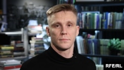 Виталий Аверин